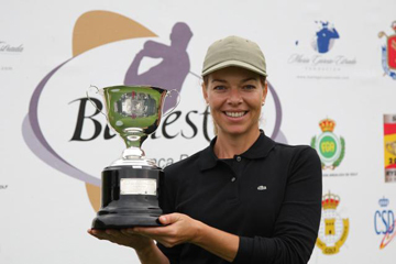 Raquel Carriedo se impone en el Real Golf de Pedreña