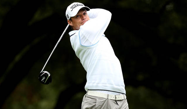 Watney se pone al frente en la 'casa' de Tiger Woods