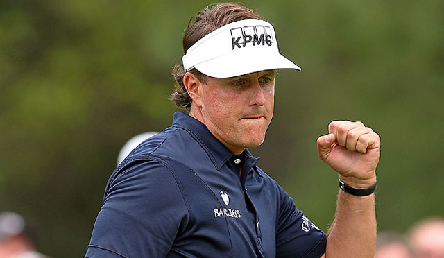 Phil Mickelson ya es el inmediato perseguidor de Tiger Woods