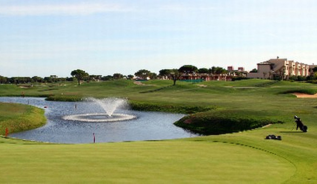 Una ciudad que se une gracias a la afición por el golf