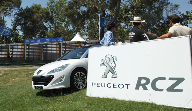 Peugeot mantiene su apoyo al golf profesional y amateur en España