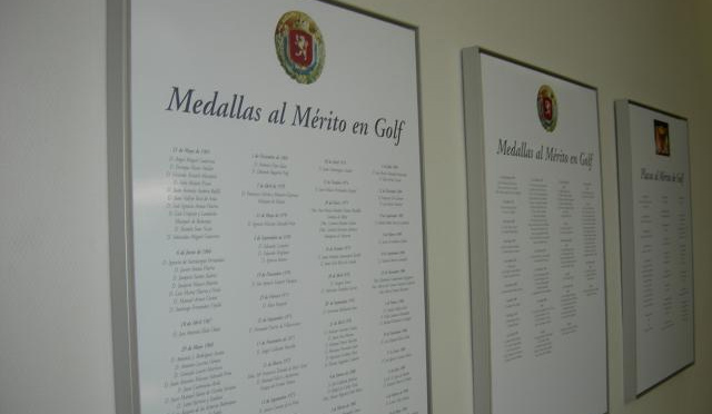 Concedidas las Medallas y Placas al Mérito en Golf 2013