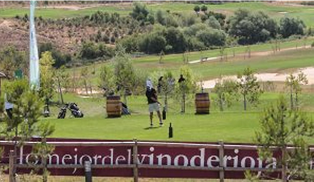 Golf y vino, binomio de éxito en La Rioja