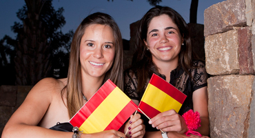 España, con Azahara Muñoz y María Hernández, al asalto del título