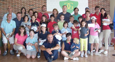 Comienza la actividad en la escuela de Golf Guara