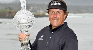 Phil Mickelson se come al "Tigre" en Pebble Beach